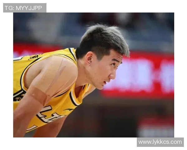 孙铭徽再度入选国家队，勇敢出征国际赛事——中国篮球的新希望